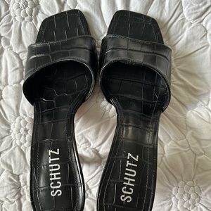 Schutz kitten heels